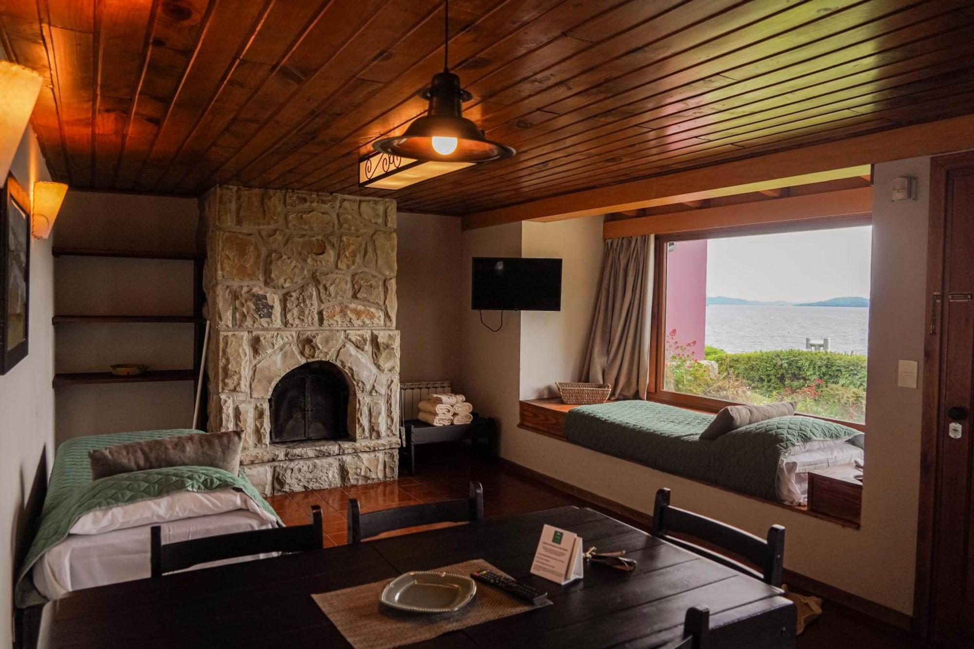 La Caleta Bungalows San Carlos de Bariloche Exterior photo